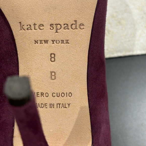 Very Elegant Kate Spade New York Suede Pumps; Size 8; Excellent Condition; - Picture 10 of 13